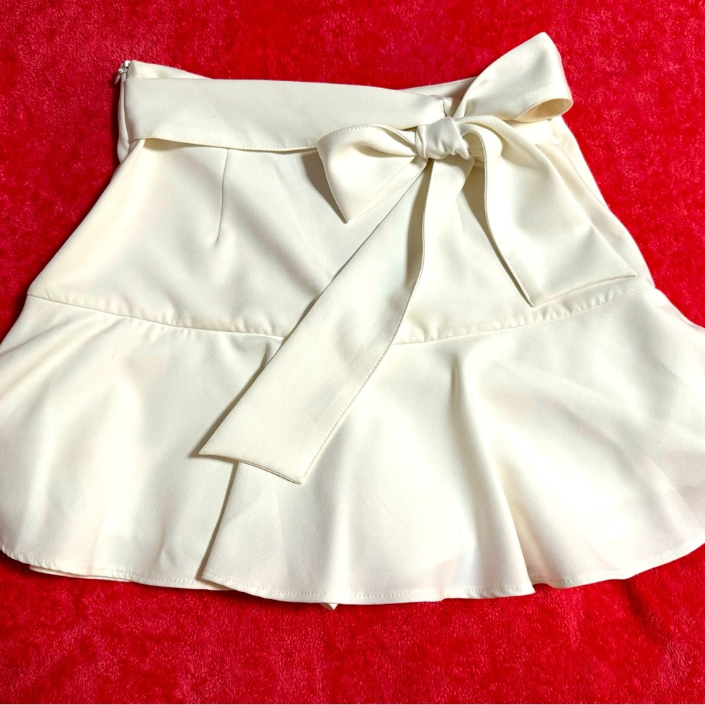 ZARA Tie Waist Mini Skirt Skort Womens Small in White